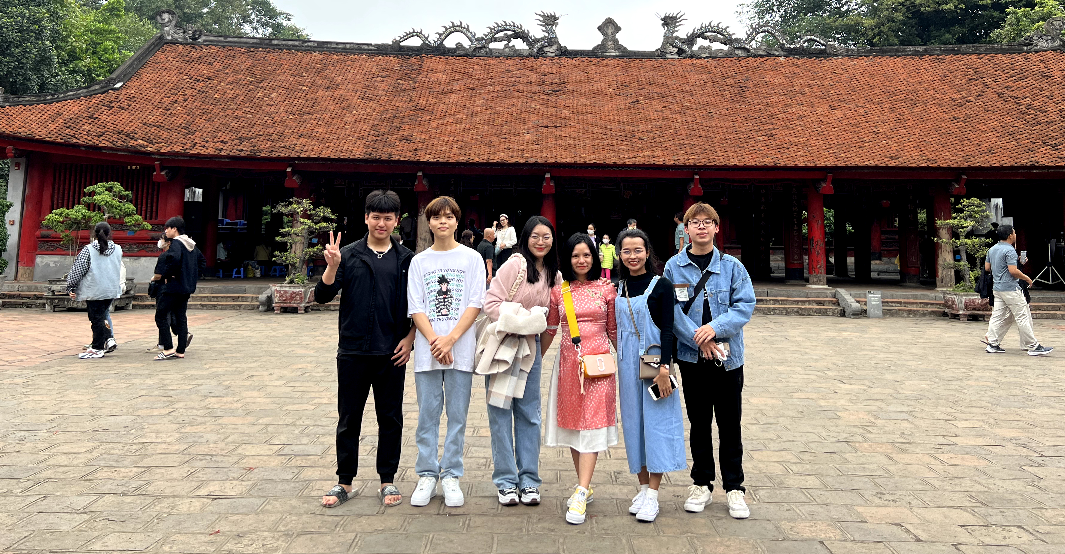 Du lịch cùng học viên